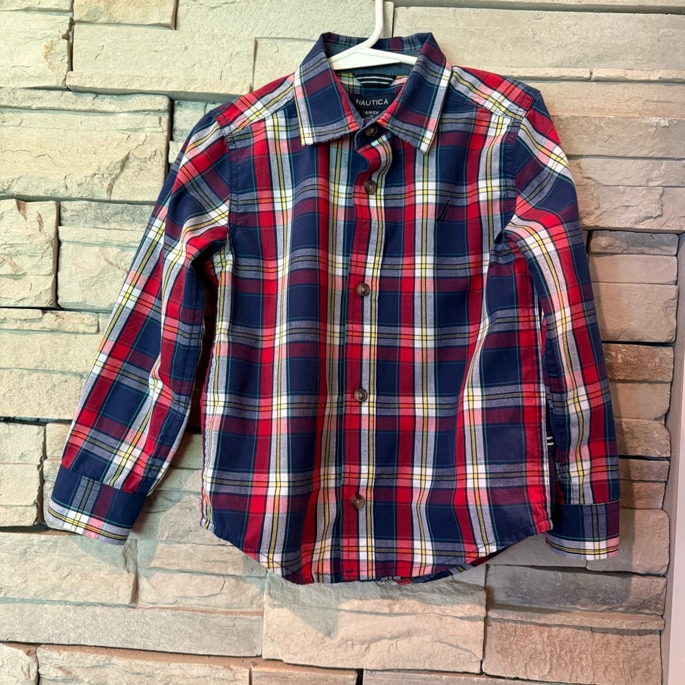 Boys Nautica Button Up Long Sleeve Plaid Shirt Size Small 4